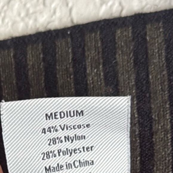 Varley Grant Knit Green Ribbed Sweater Sz M - Picture 3 of 4